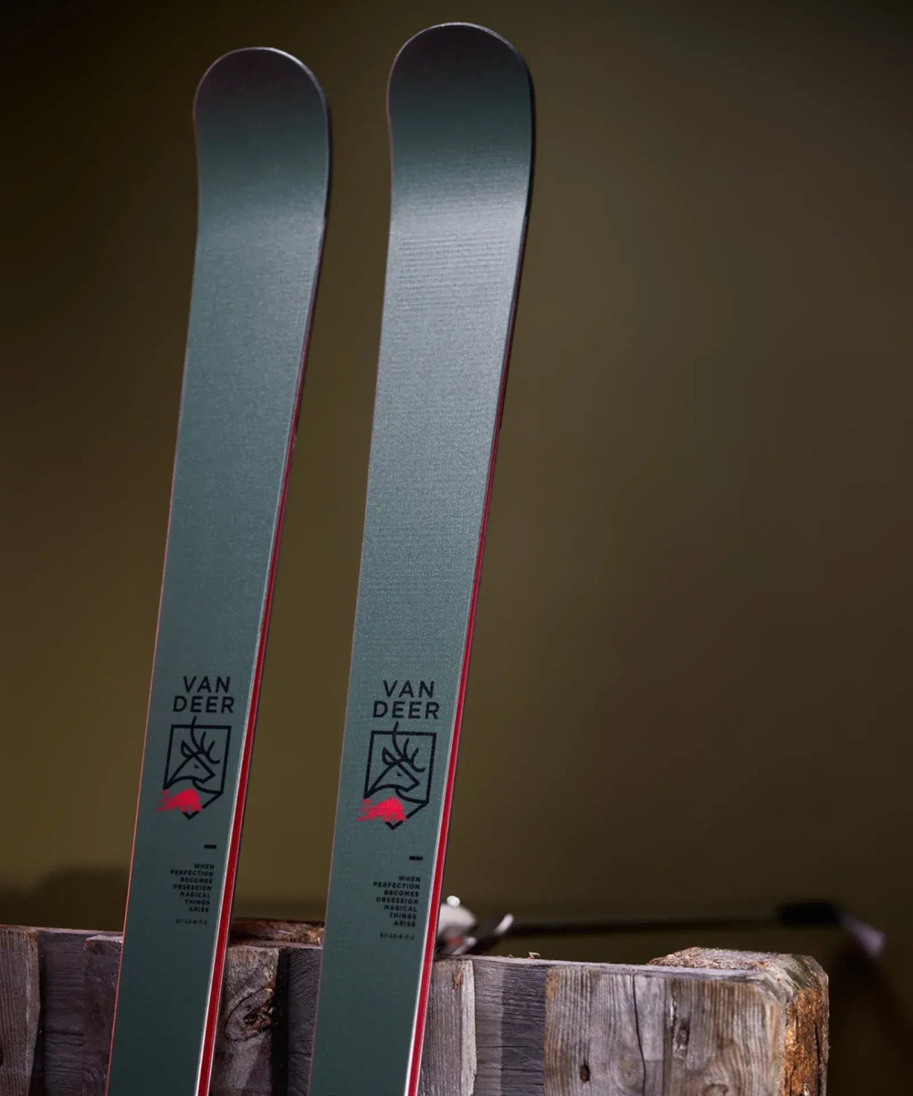 VAN DEER 24/25 спортцех гигант R-25 PRO RS khaki w/ R22 WC 183 см без креплений/ с креплениями SPX 15/ с креплениями SPX 12