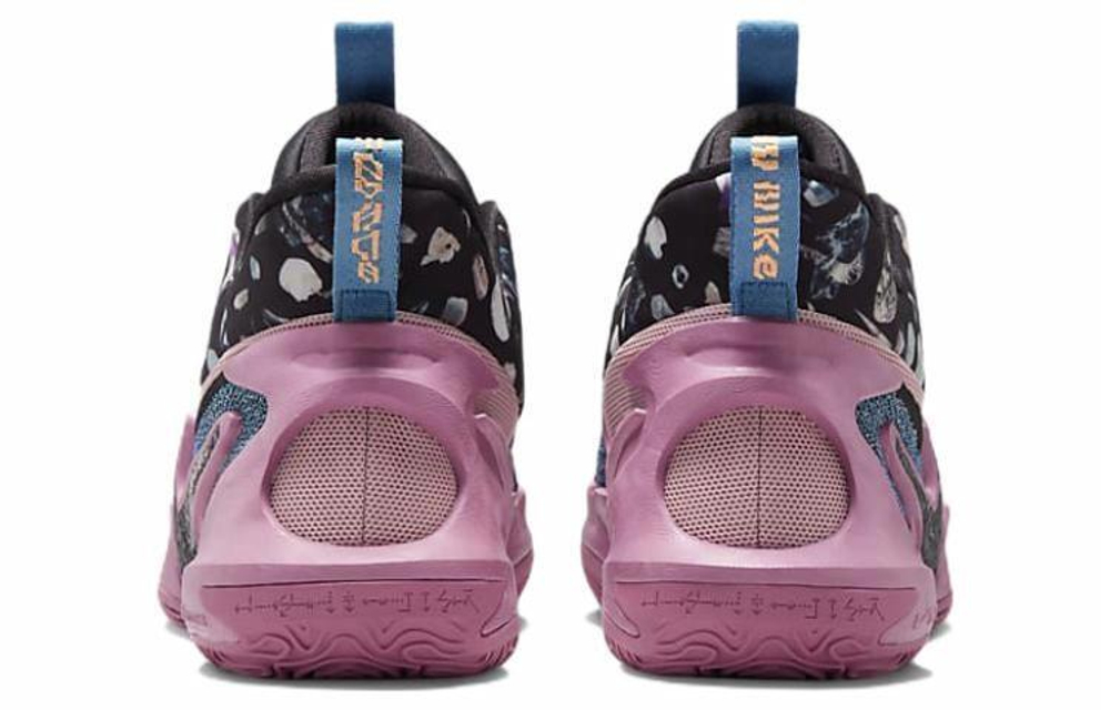 Кроссовки Nike Cosmic Unity 2