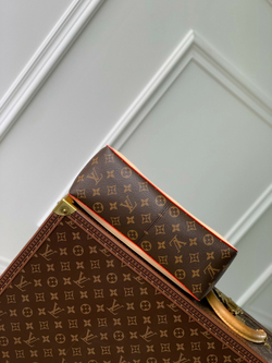 Louis Vuitton Dauphine Soft GM