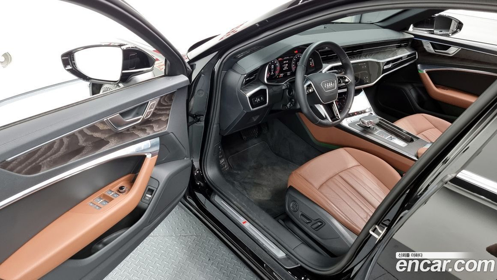 Audi A6 (C8) 45 TFSI Premium (08.2020)