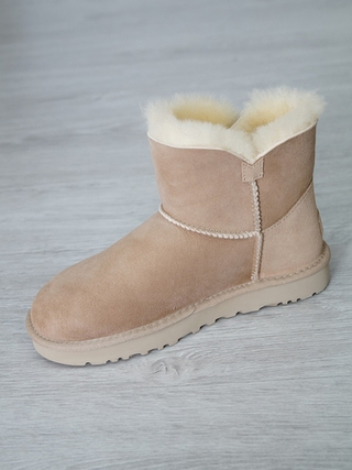 Угги женские зимние