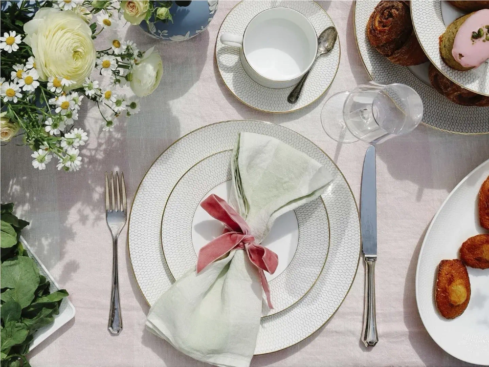 Wedgwood Кофейный и столовый сервиз Gio Gold на 1 персону