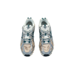 New Balance 610T YD
