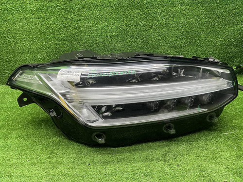 Фара правая Volvo XC90 2 (2014-2019) Full LED