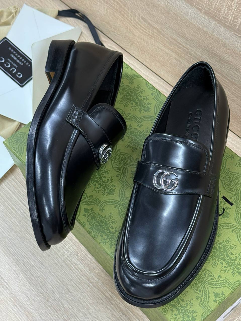 Туфли чёрные Gucci