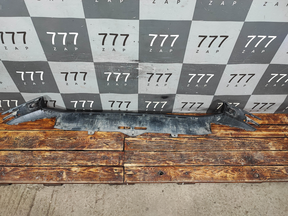 Накладка переднего бампера GAC GS8 2 21-нв Б/У Оригинал 7105029DRS0200B79