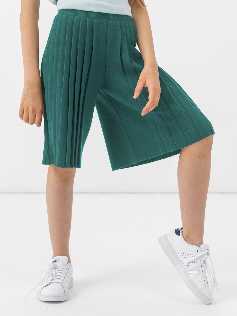 Шорты темно-зеленог цвета для девочки арт. АТ726/1