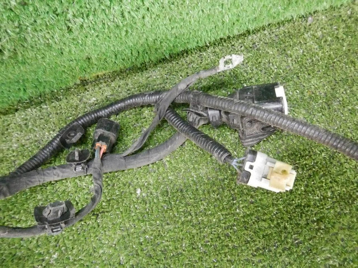 Проводка моторного отсека Genesis G90 (2016-2019)