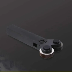 Державка для накатки косых рифлений / Набор инструментов со шкивом 25 мм для накатки на два колеса, 7 шт, для токарных станков