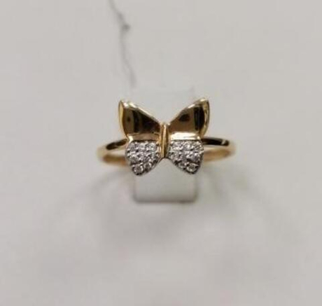 Кольцо Бабочка из золота с фианитами