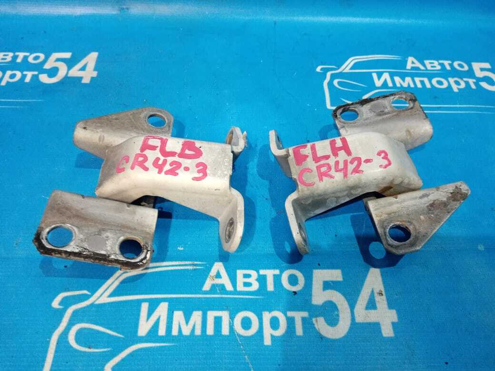 Петля двери передней левой TOYOTA LITEACE 2002