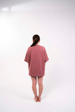 Оверсайз футболка со спущенным рукавом