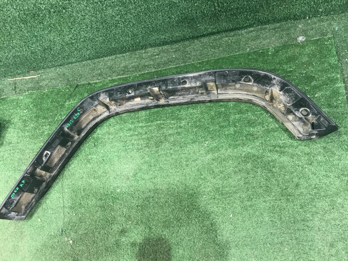 Расширитель передний левый Mercedes G W463 (2018-н.в.) (В пленке)