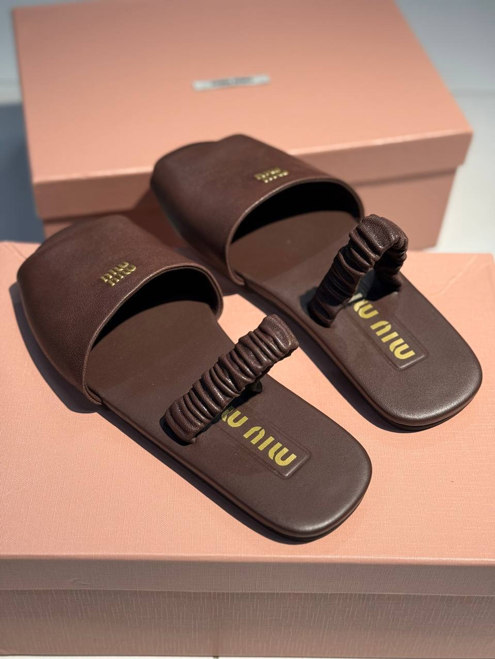 Шлепанцы MIU MIU