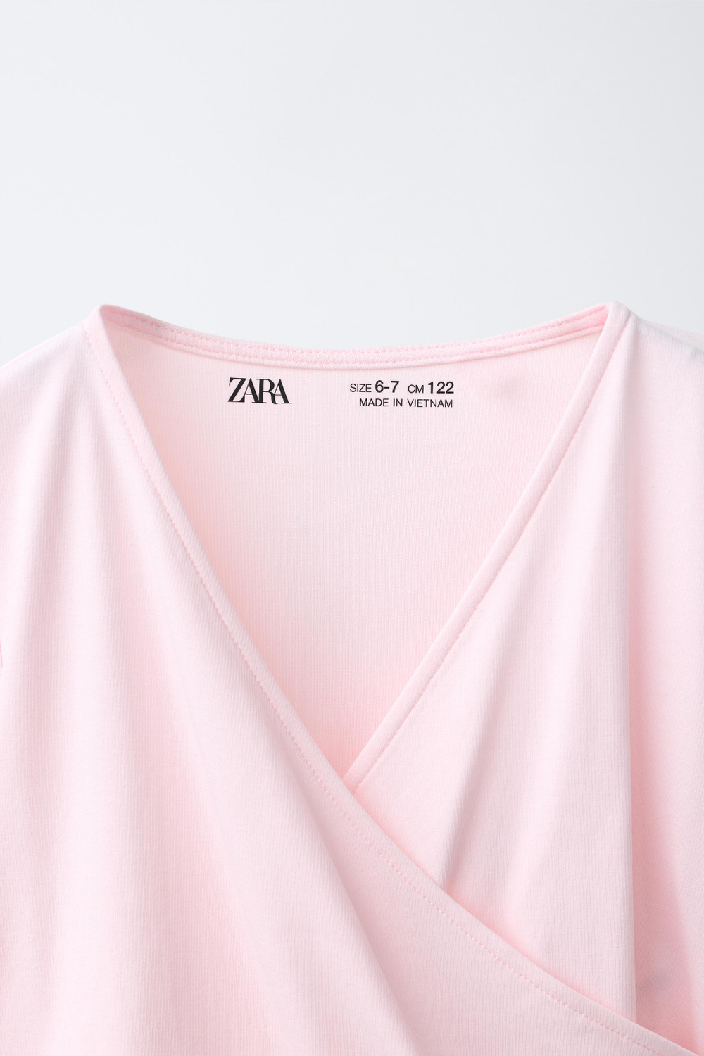 ZARA СПОРТИВНЫЙ ТОП НА ЗАПАХЕ, ПАСТЕЛЬНО-РОЗОВЫЙ