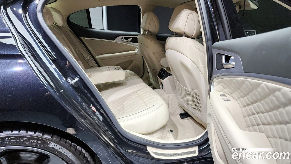 Genesis G70 2.0T (04.2020)