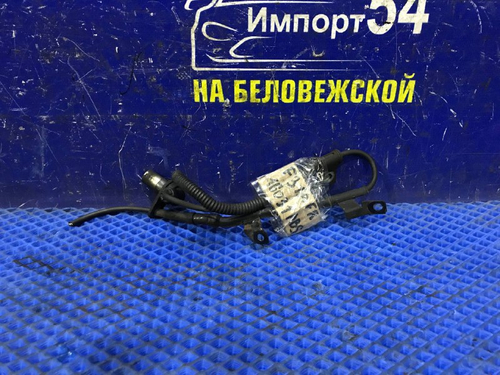 Датчик ABS передний правый MITSUBISHI DIAMANTE 1994-2002