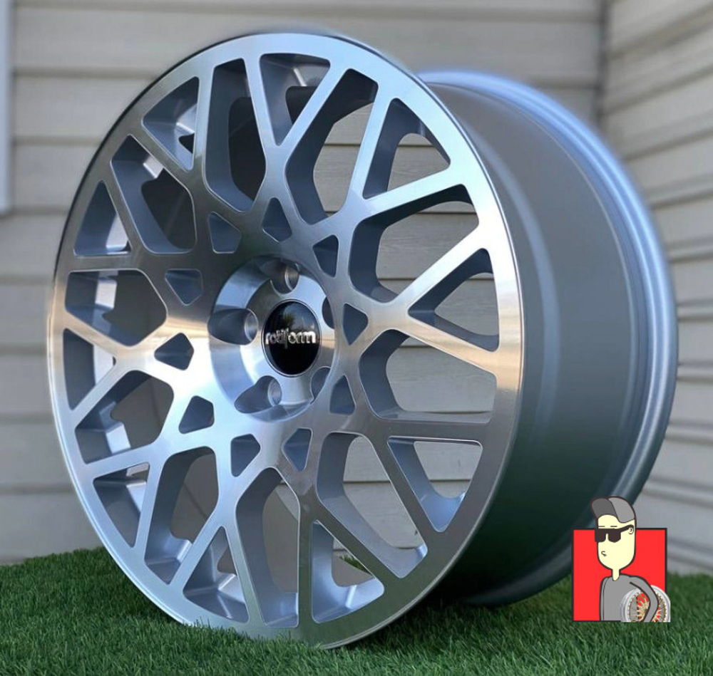 Комплект дисков Rotiform BLQ 17x8 et40 5x112