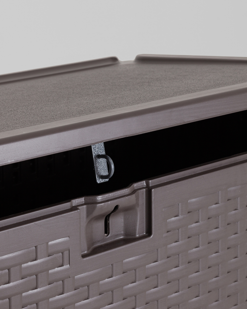 Стол-сундук Кейт пластик 110*55 см 276 л коричневый