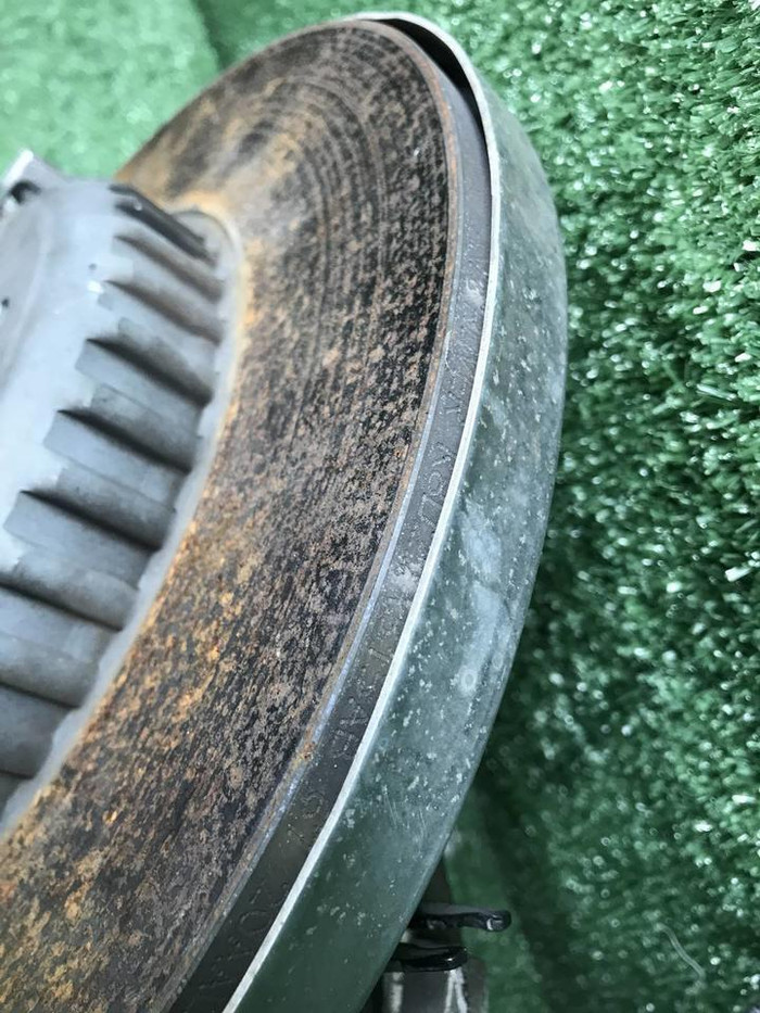 Суппорт тормозной задний LR Discovery Sport 19-нв