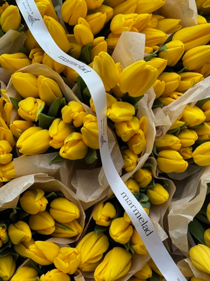 Охапка тюльпаны классика - желтый цвет 25 шт