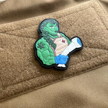 Патч на одежду Орчиха медик