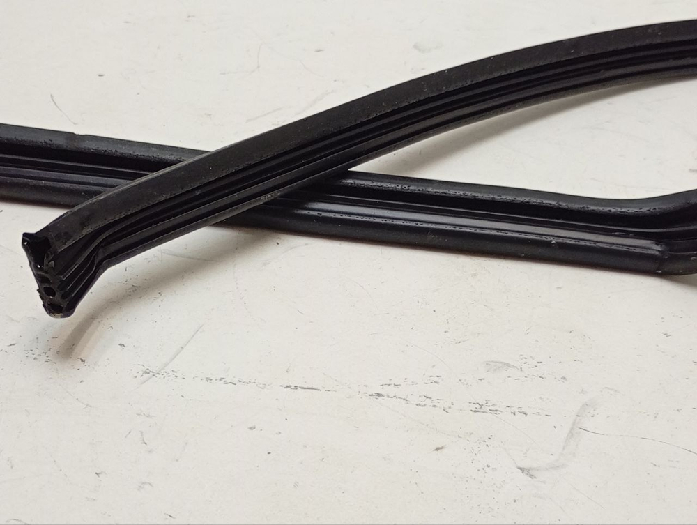 ESL98330 ктп2 Уплотнительная резина для посудомоечных машин Electrolux AEG Zanussi IKEA 60 см б/у