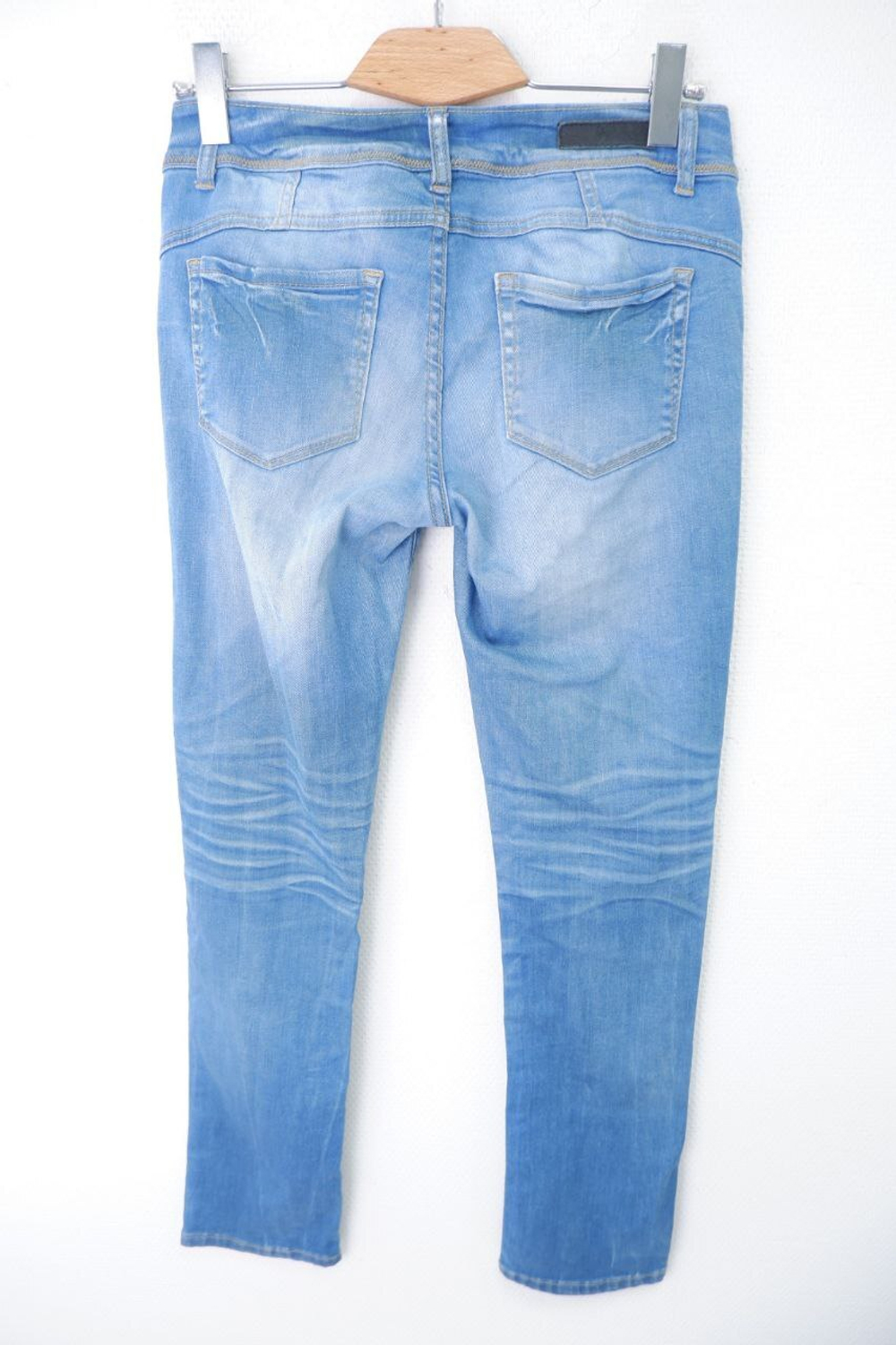 Джинсы Oge&Co базовые 44 размер