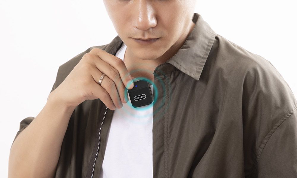 Saramonic Blink100 B4 (TX+TX+RXDI) Радиосистема 2,4Ггц приемник + 2 передатчика, разъем Lightning