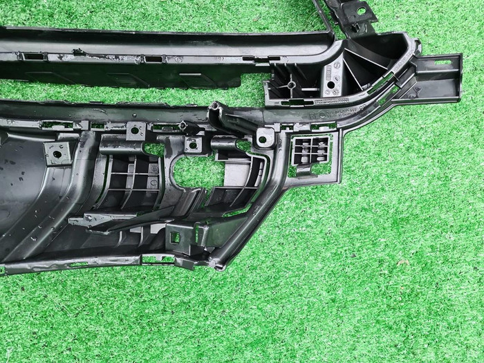 Решетка бампера RH Porsche Panamera 2 971 (20-24)