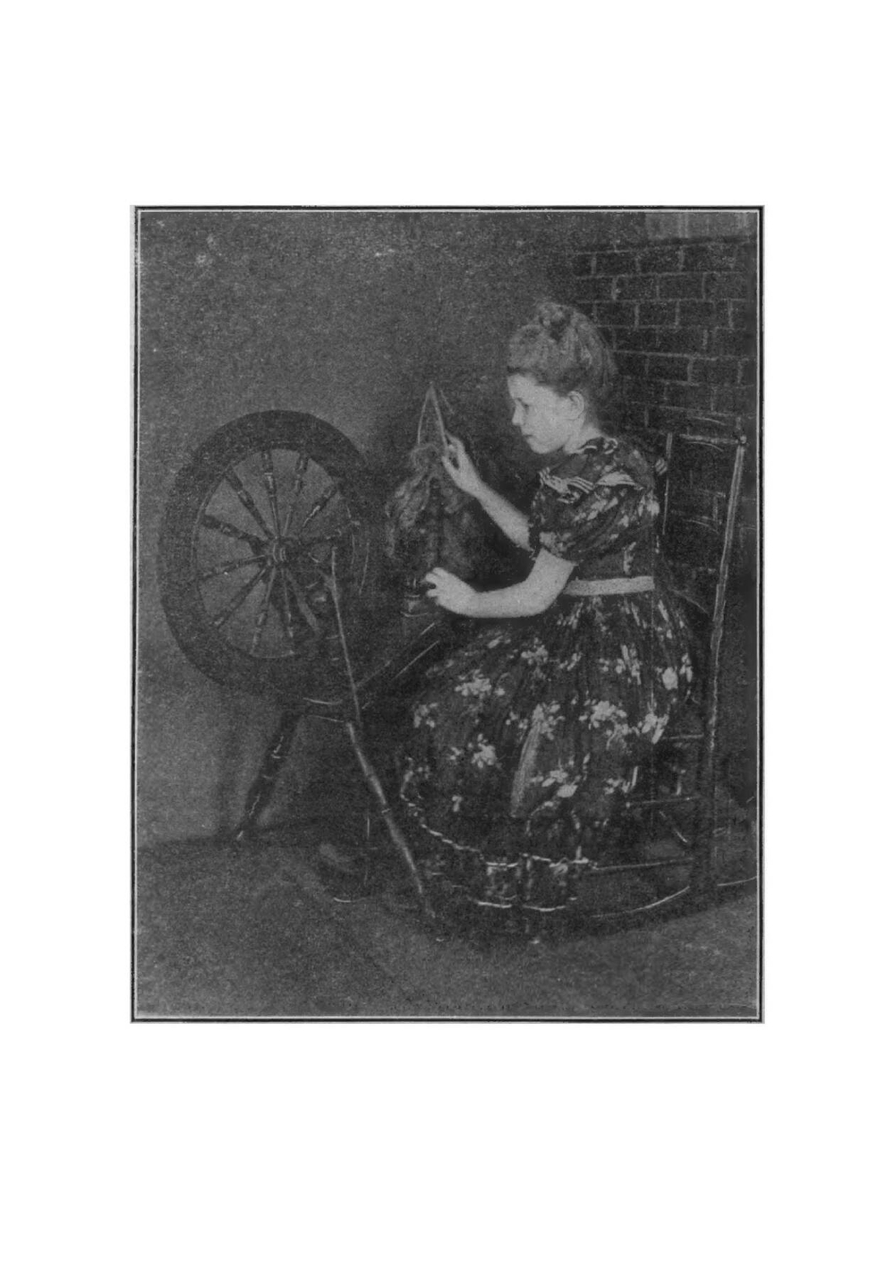 Warp And Woof. The Story Of The Textile Arts | Very Edith