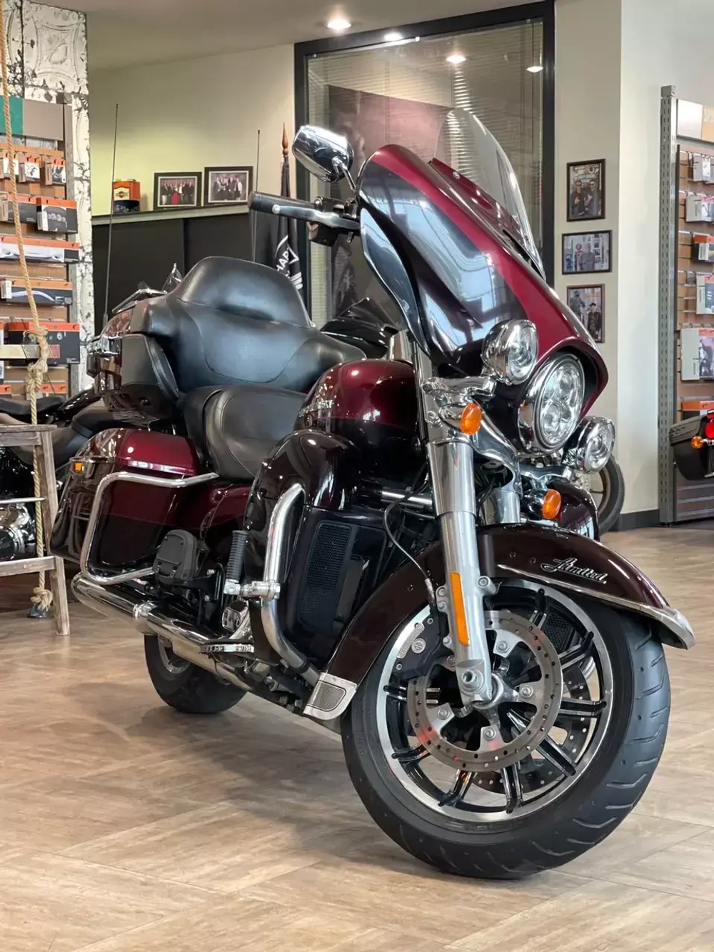 Harley-Davidson Ultra Limited (FLHTK) 2015