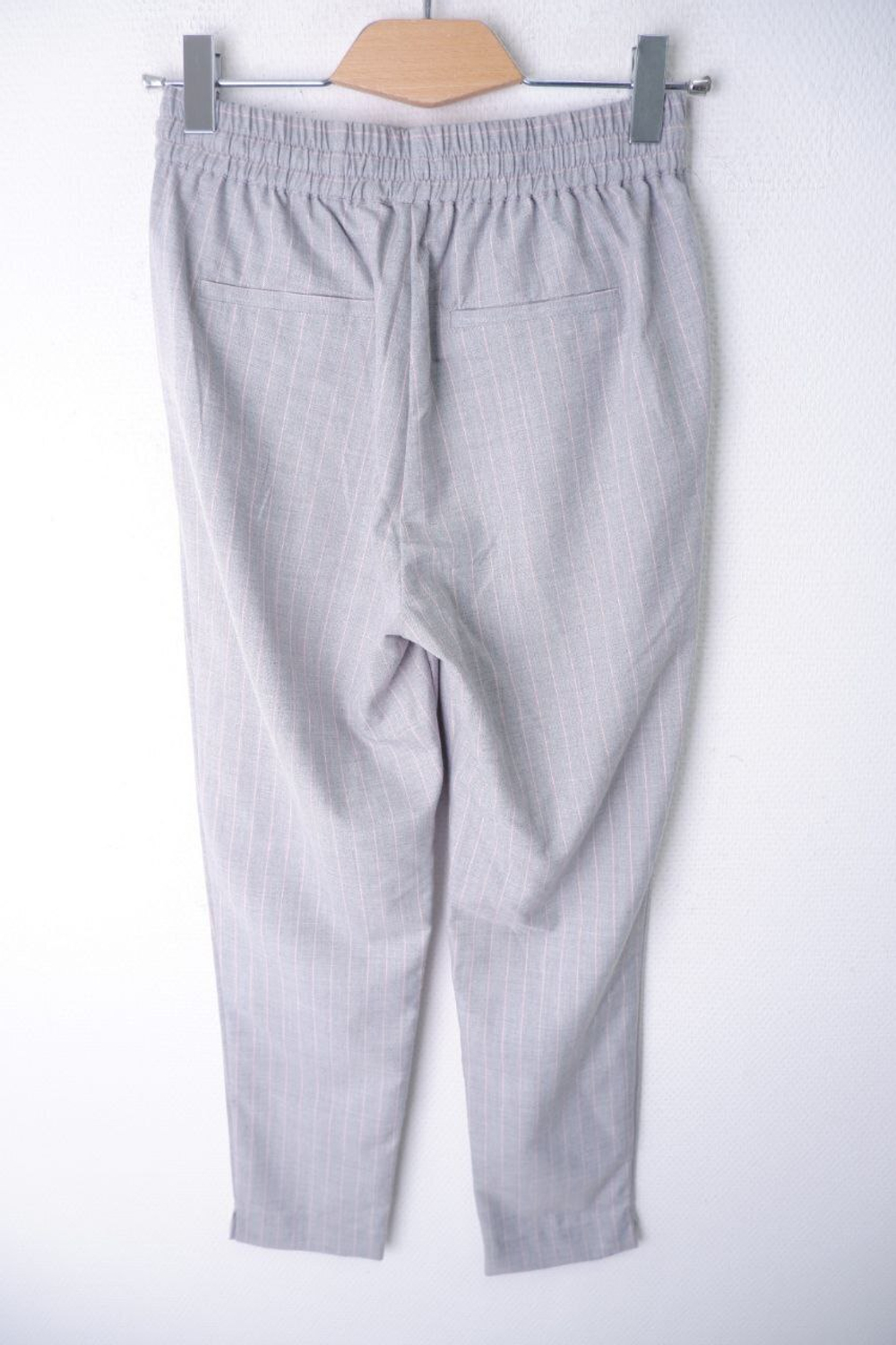 Брюки Tally Weijl стильные 42 размер, новые