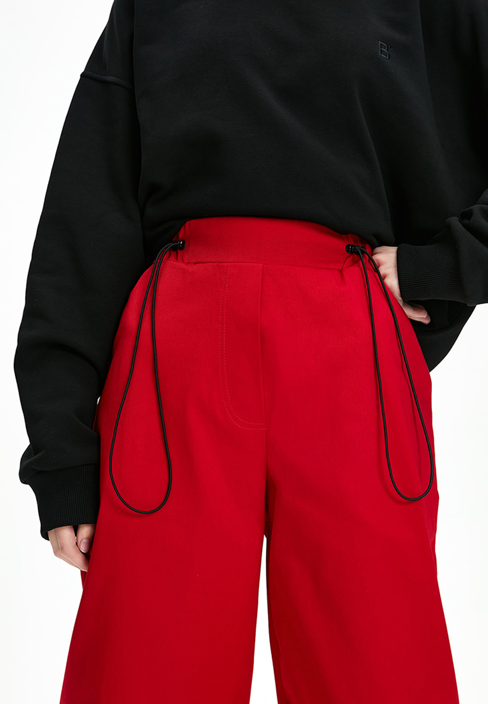 Объемные брюки-карго