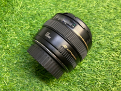 Canon EF 50mm 1.4 USM