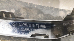 Молдинг переднего бампера левый GLC (X253) 15-19 Б/У Оригинал A2538852700