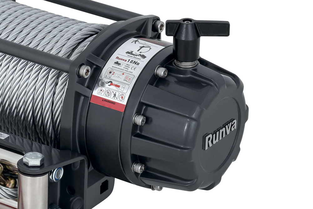 Лебёдка автомобильная электрическая 12V Runva 18000 lbs влагозащищенная, стальной трос