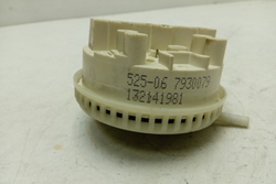EWS1105 кт149 Датчик уровня воды для стиральной машины Electrolux 132141981 б/у