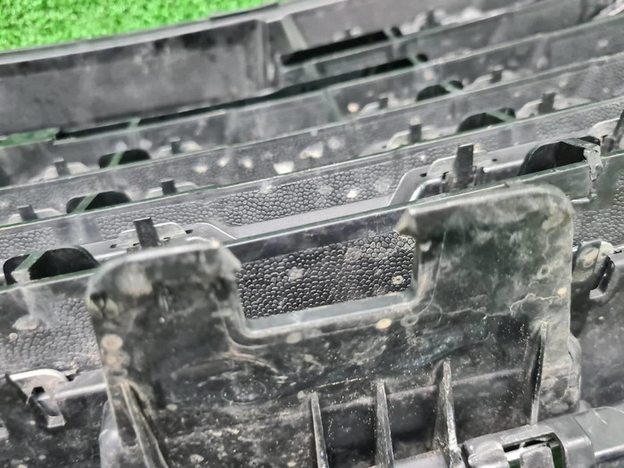 Решетка радиатора Haval Jolion (2021-н.в.)