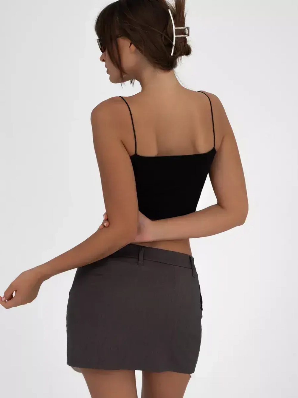 Черный кроп топ укороченный под пиджак