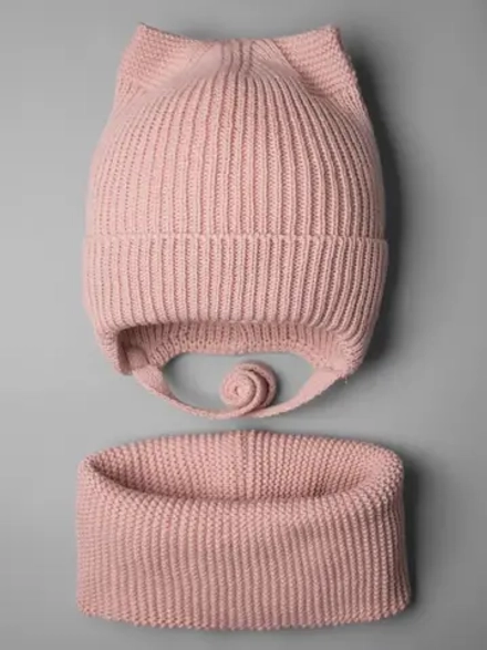 Шапка для девочки на осень с ушками