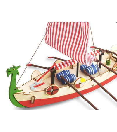 Собранная деревянная модель корабля Artesania Latina DRAKKAR (VIKING BOAT) BUILT