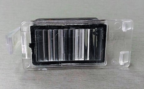 Фонарь освещения номера Daewoo Nexia (с проводами) (NBN)