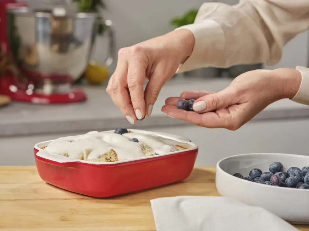 KitchenAid Керамическое блюдо 26x15,5x6,5 см + крышка Империя красный