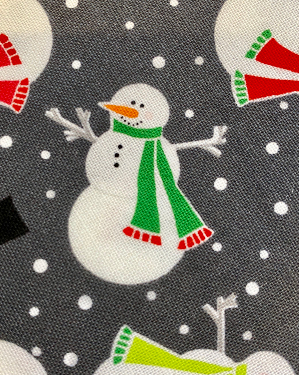 Ткань Новогодняя 100% хлопок. ш-110см. отрез 1 м пэчворк (Италия)