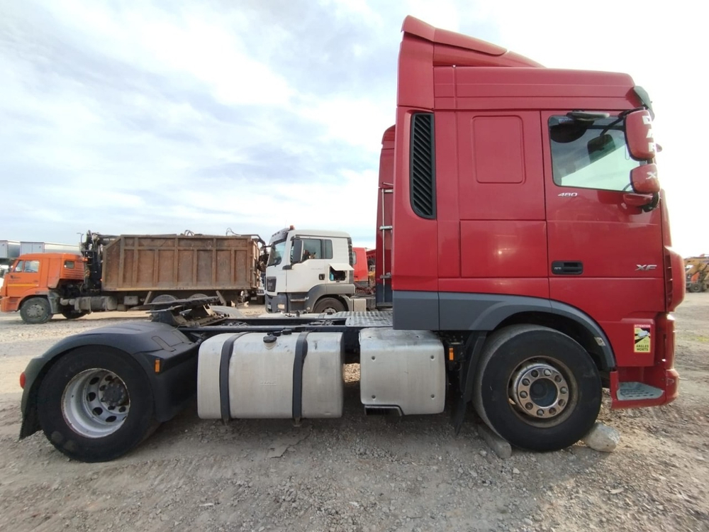 DAF XF 4x2 Седельный тягач XF 480 FT (Дизельный, 12,9 л, 483 л.с., АТ)