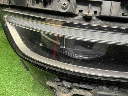 Битая Фара правая Genesis GV80 (2020-2023) LED