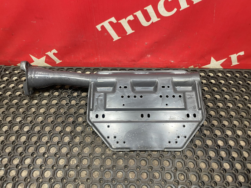 Кронштейн крыла заднего левый 2019г.