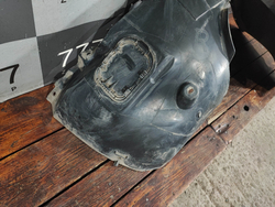 Подкрылок передний правый Volkswagen Passat B8 14-нв Б/У Оригинал 3G0805970F