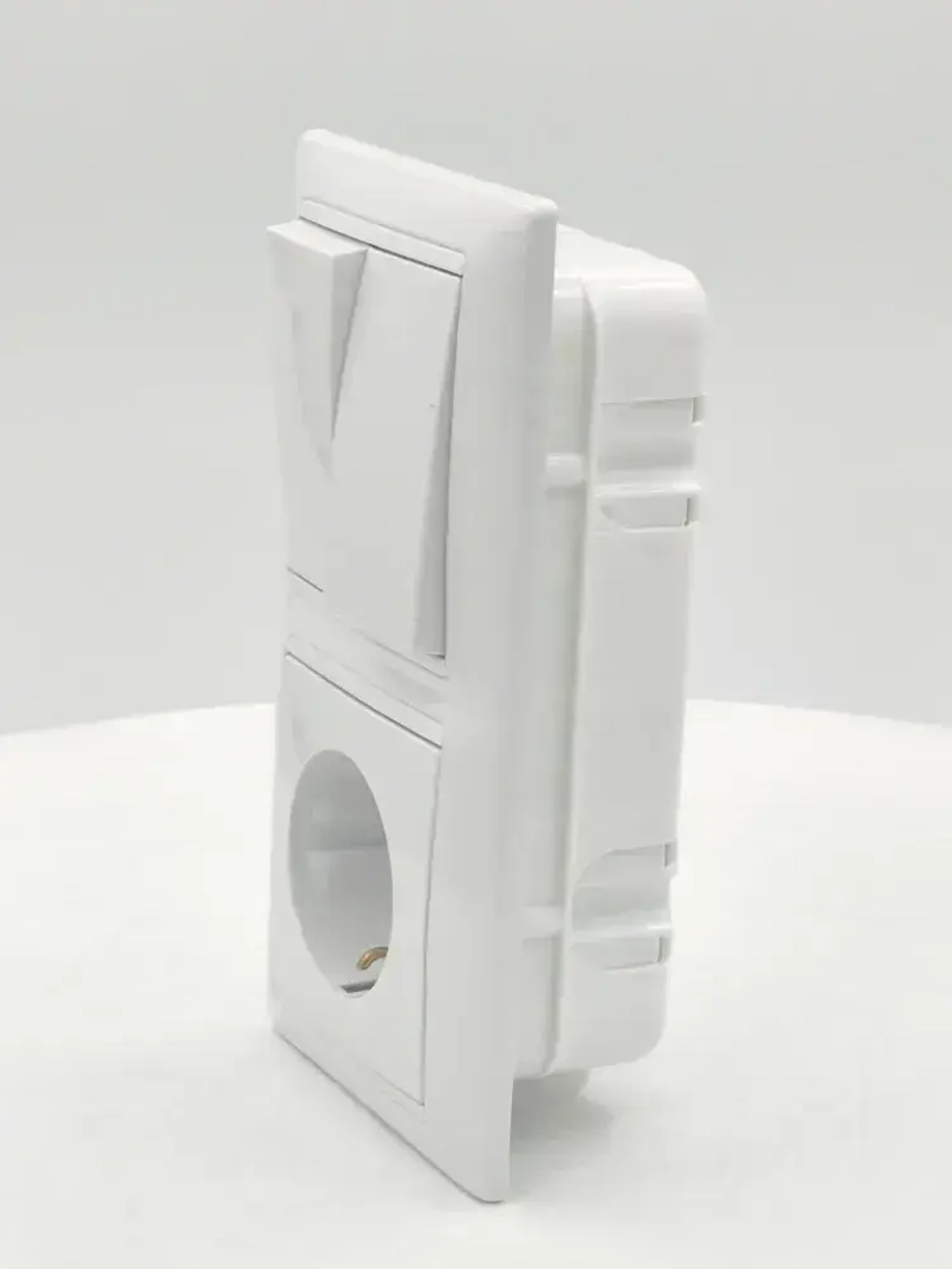 Блок Выключатель двухклавишный + розетка с заземлением скрытой установки BYLECTRICA СветоПрибор серия СТИЛЬ, белый, 2В-РЦ-693